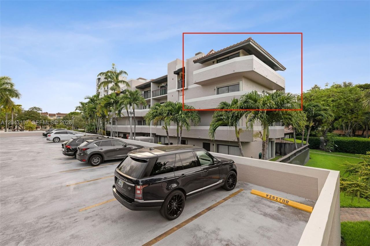 9001 SW 94th St , Unit 201, Miami, FL 33176 Photo