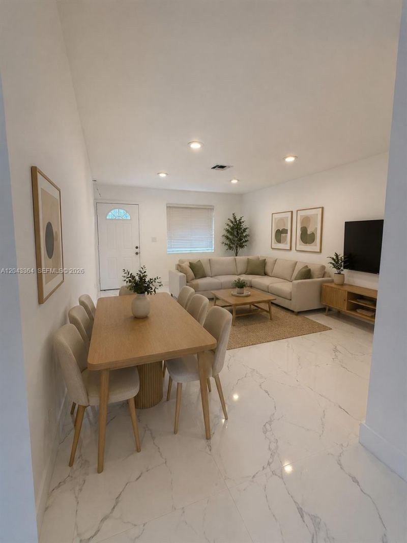 96 Caroline Dr , West Palm Beach, FL 33415 Photo