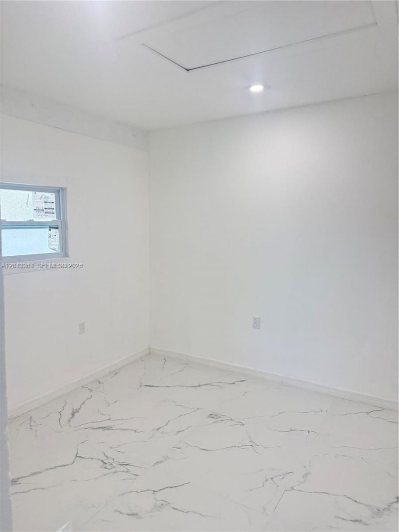 96 Caroline Dr , West Palm Beach, FL 33415 Photo