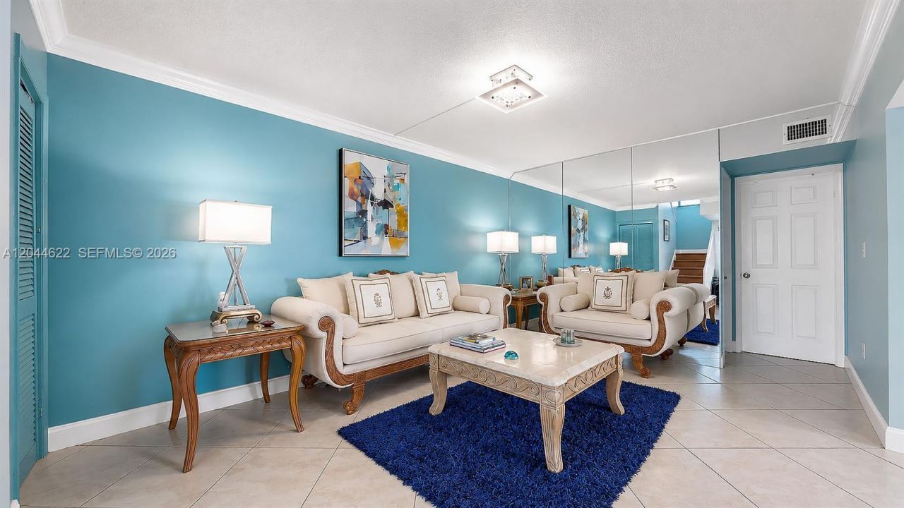 635 NW 97th Pl, Miami, FL 33172 Photo