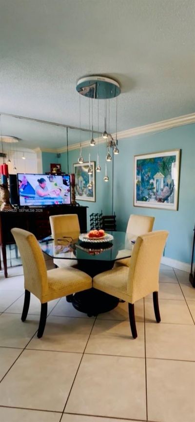 635 NW 97th Pl , Miami, FL 33172 Photo