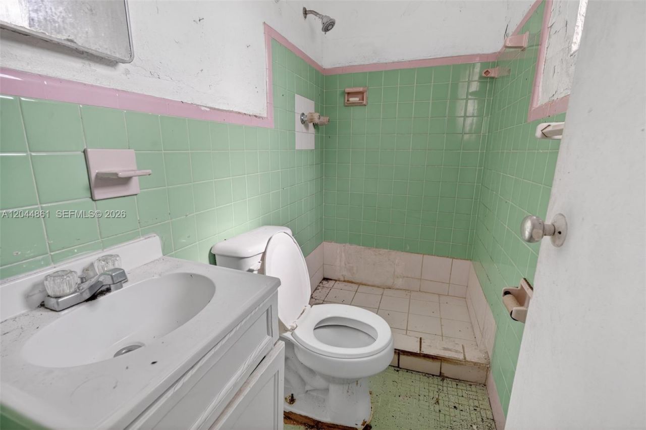 Please Call For Address, Miami, FL 33167 Photo