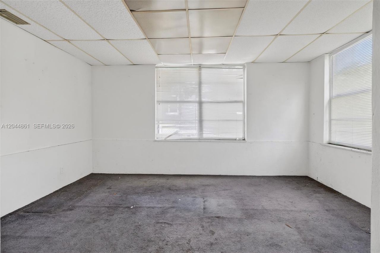 Please Call For Address, Miami, FL 33167 Photo