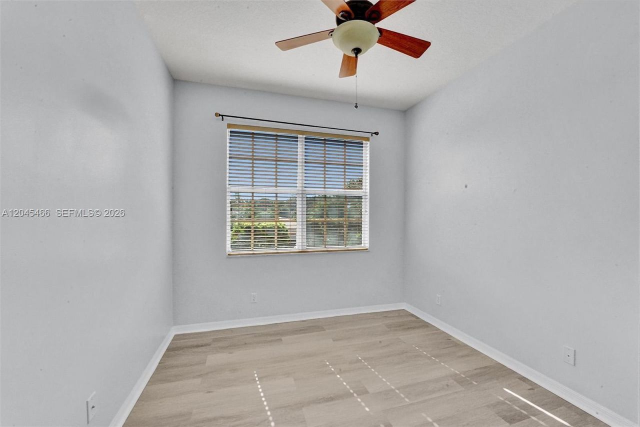 602 S Federal Hwy , Unit 12, Lake Worth, FL 33460 Photo