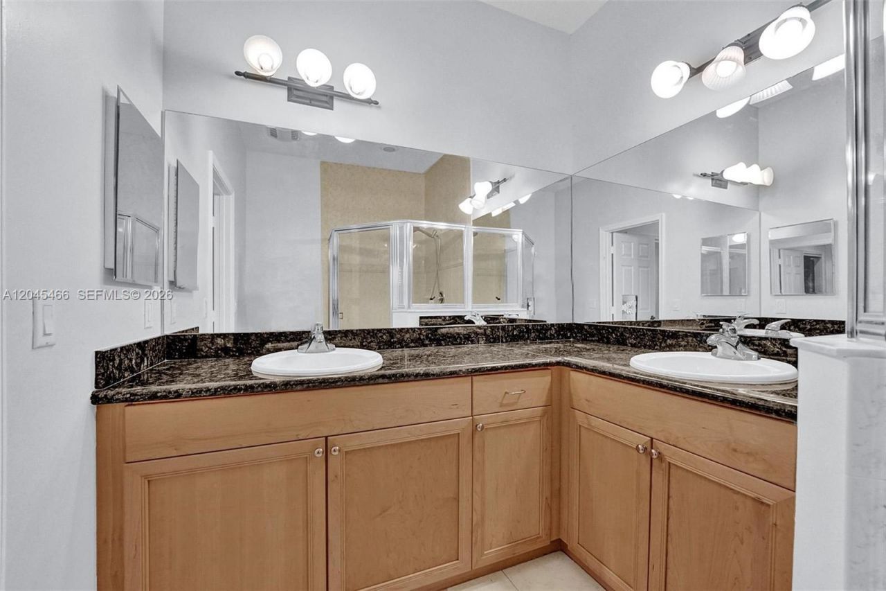 602 S Federal Hwy , Unit 12, Lake Worth, FL 33460 Photo