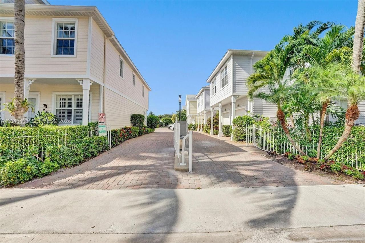 602 S Federal Hwy , Unit 12, Lake Worth, FL 33460 Photo