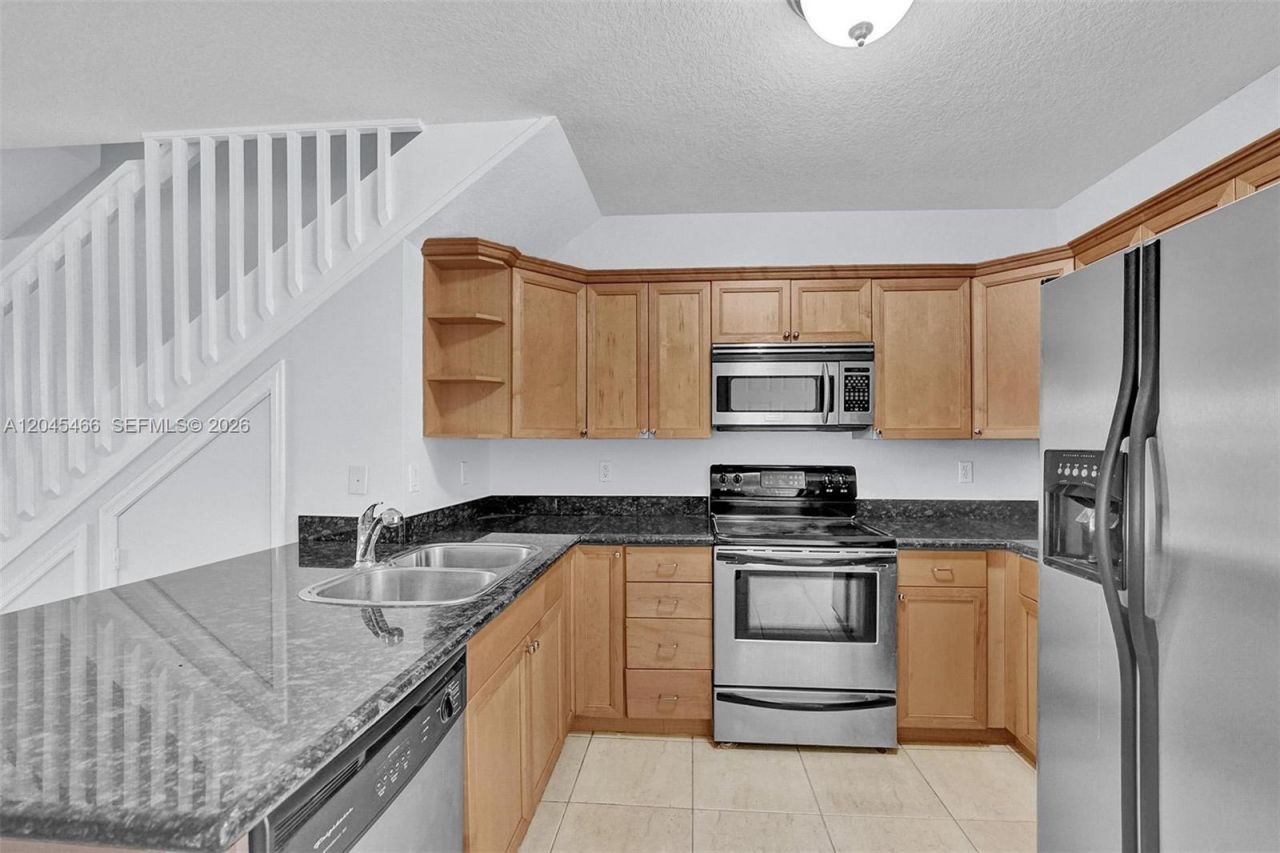 602 S Federal Hwy , Unit 12, Lake Worth, FL 33460 Photo