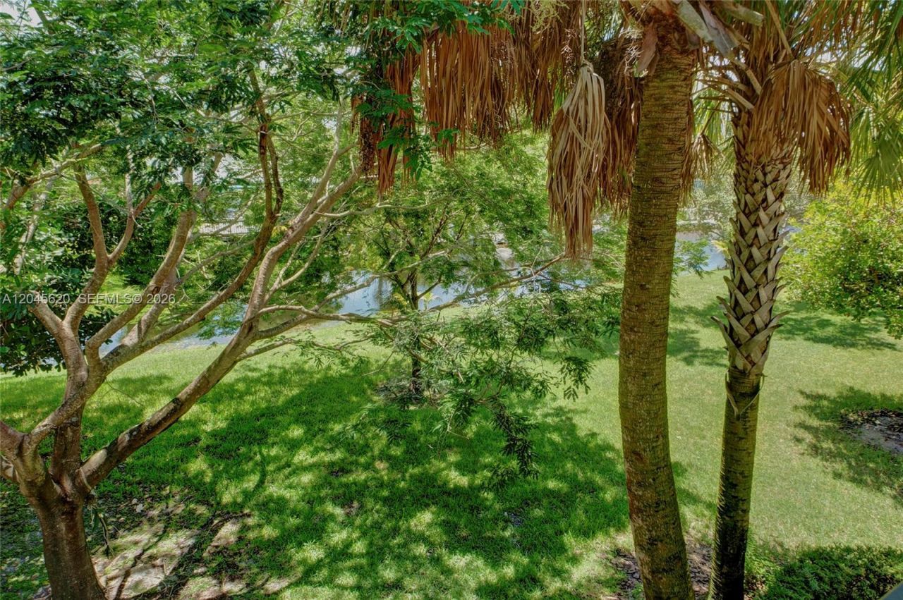 142 SW 127th Terrace , Plantation, FL 33325 Photo