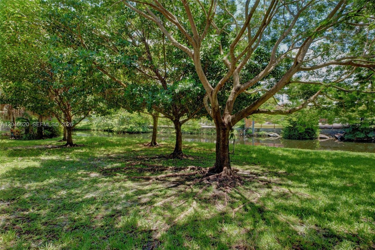 142 SW 127th Terrace , Plantation, FL 33325 Photo