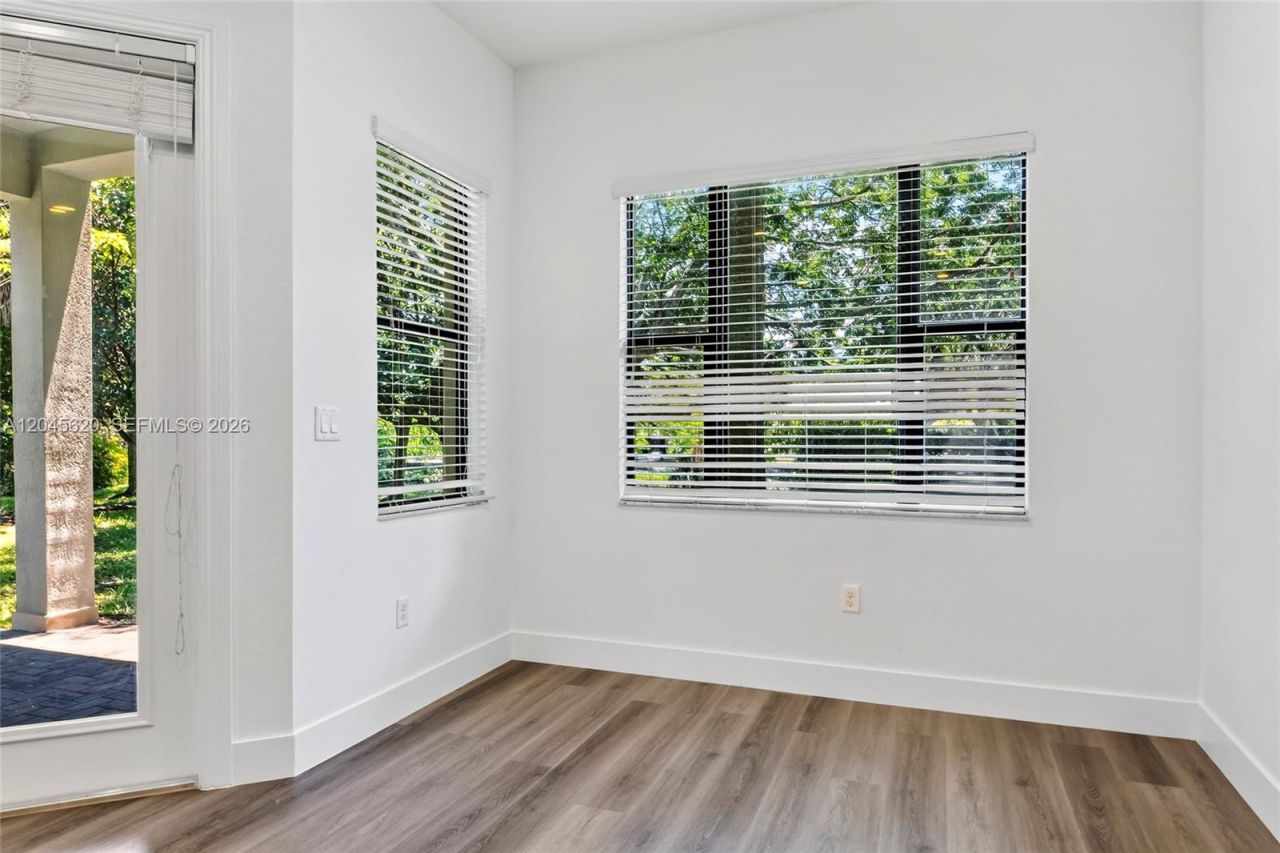 142 SW 127th Terrace , Plantation, FL 33325 Photo
