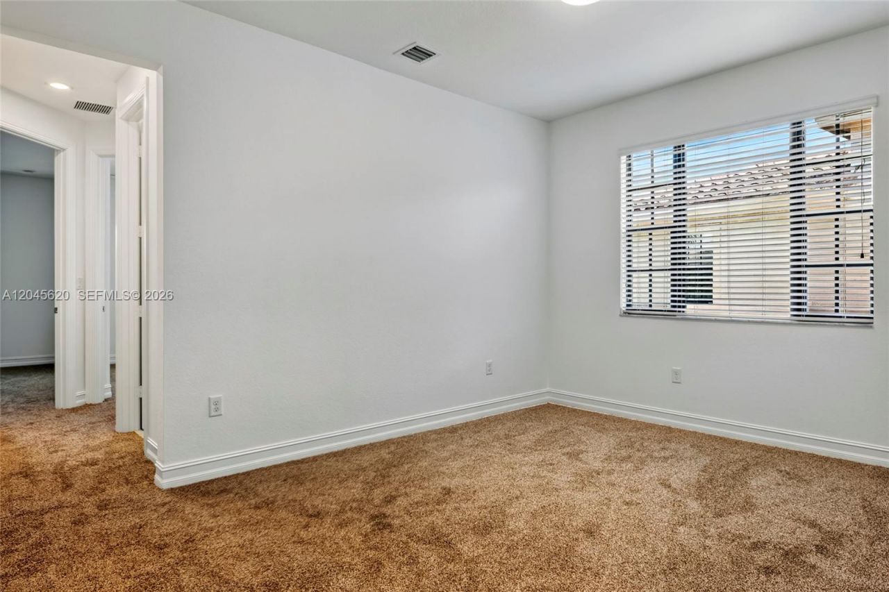 142 SW 127th Terrace , Plantation, FL 33325 Photo