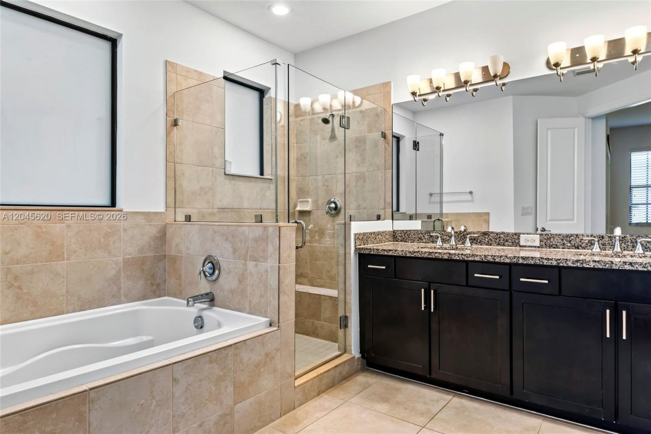 142 SW 127th Terrace , Plantation, FL 33325 Photo
