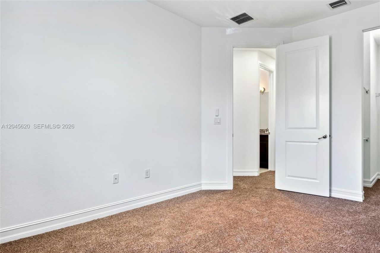 142 SW 127th Terrace , Plantation, FL 33325 Photo
