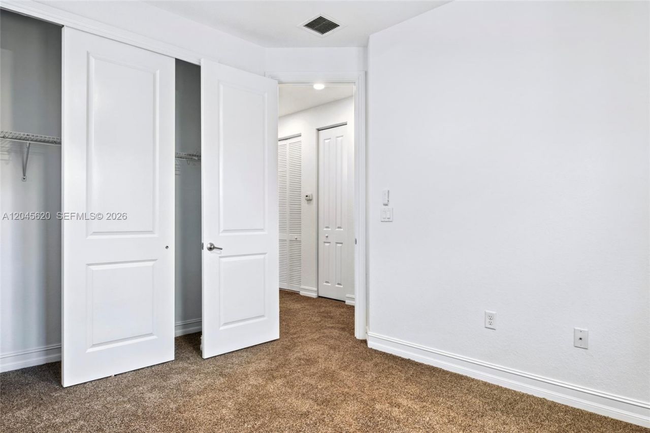 142 SW 127th Terrace , Plantation, FL 33325 Photo