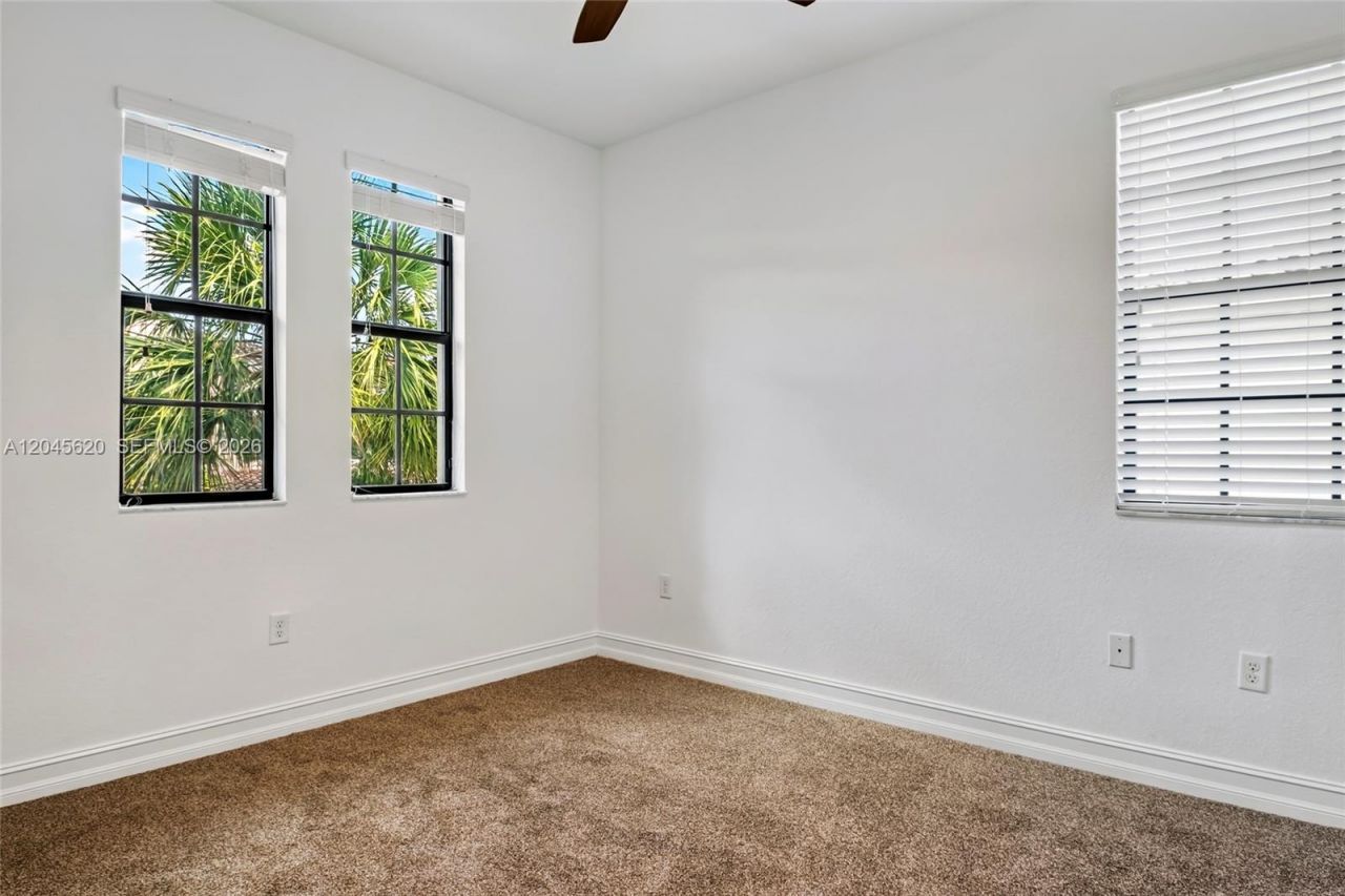 142 SW 127th Terrace , Plantation, FL 33325 Photo