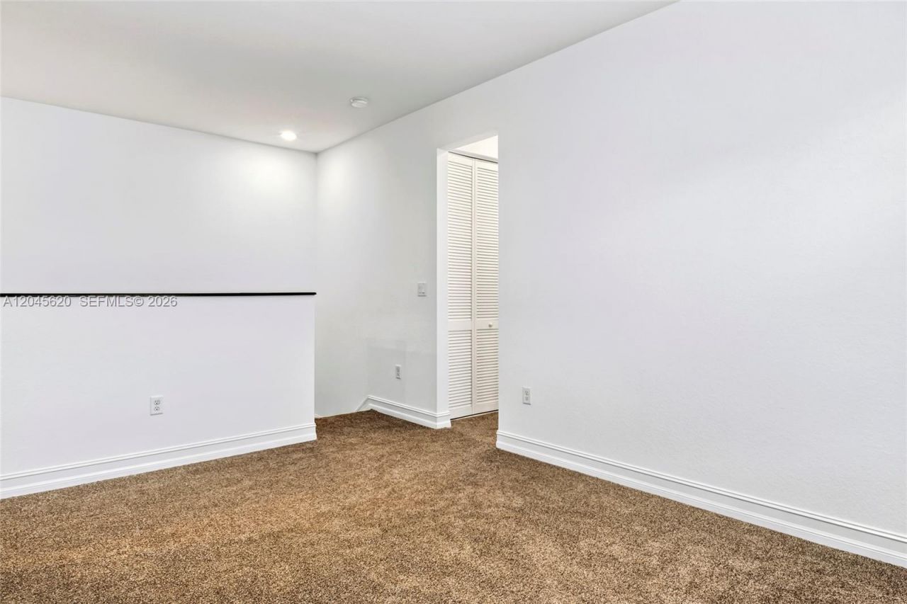 142 SW 127th Terrace , Plantation, FL 33325 Photo