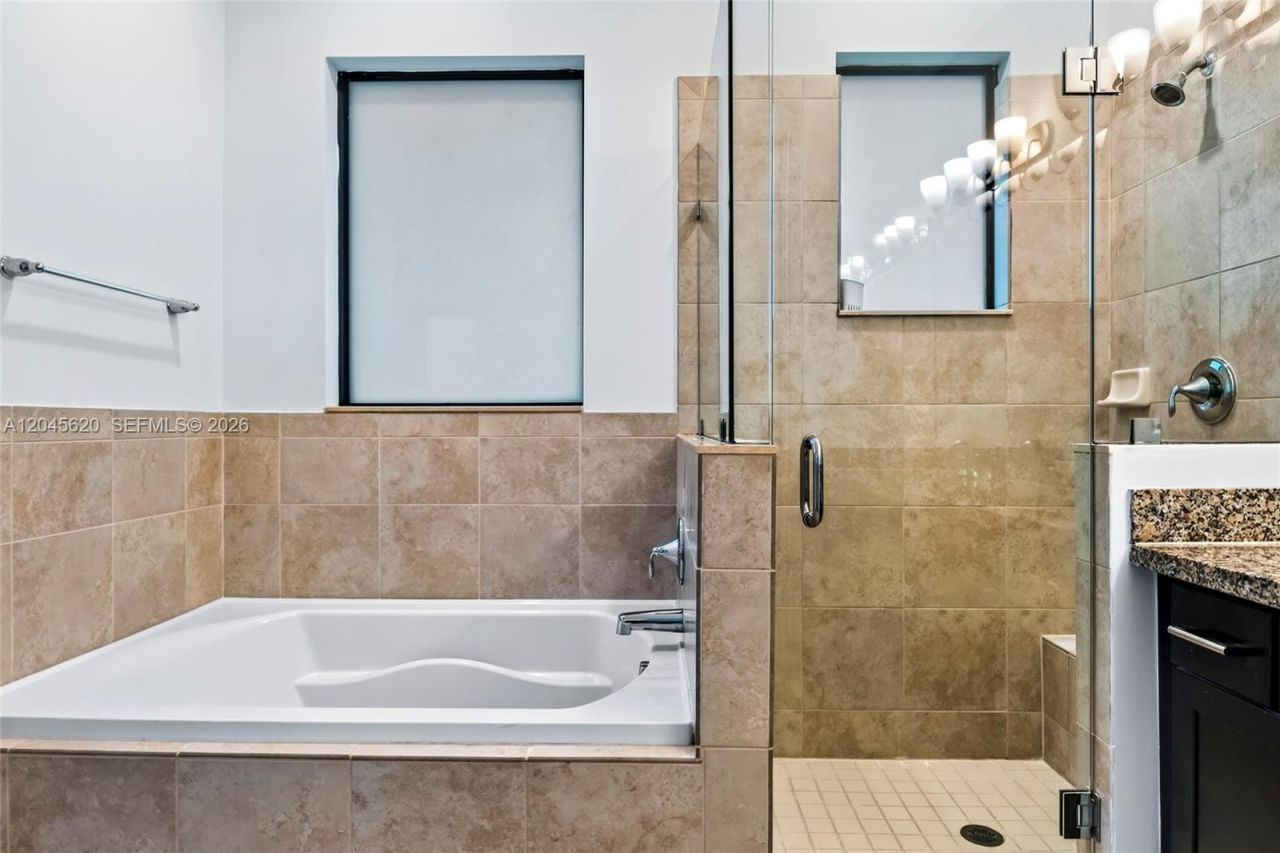 142 SW 127th Terrace , Plantation, FL 33325 Photo