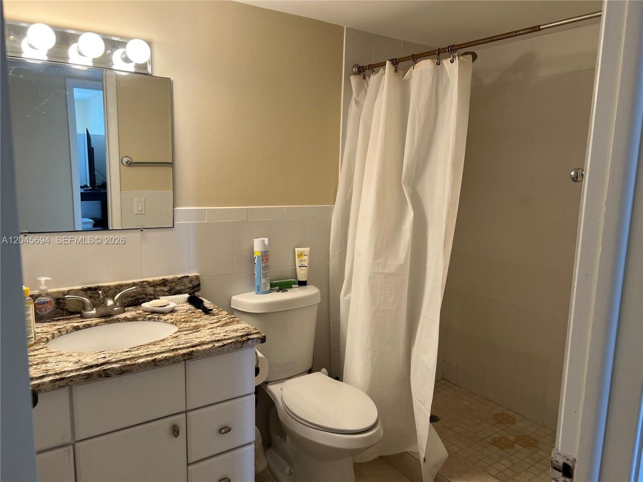 17600 N Bay Rd , Unit N902, Sunny Isles Beach, FL 33160 Photo