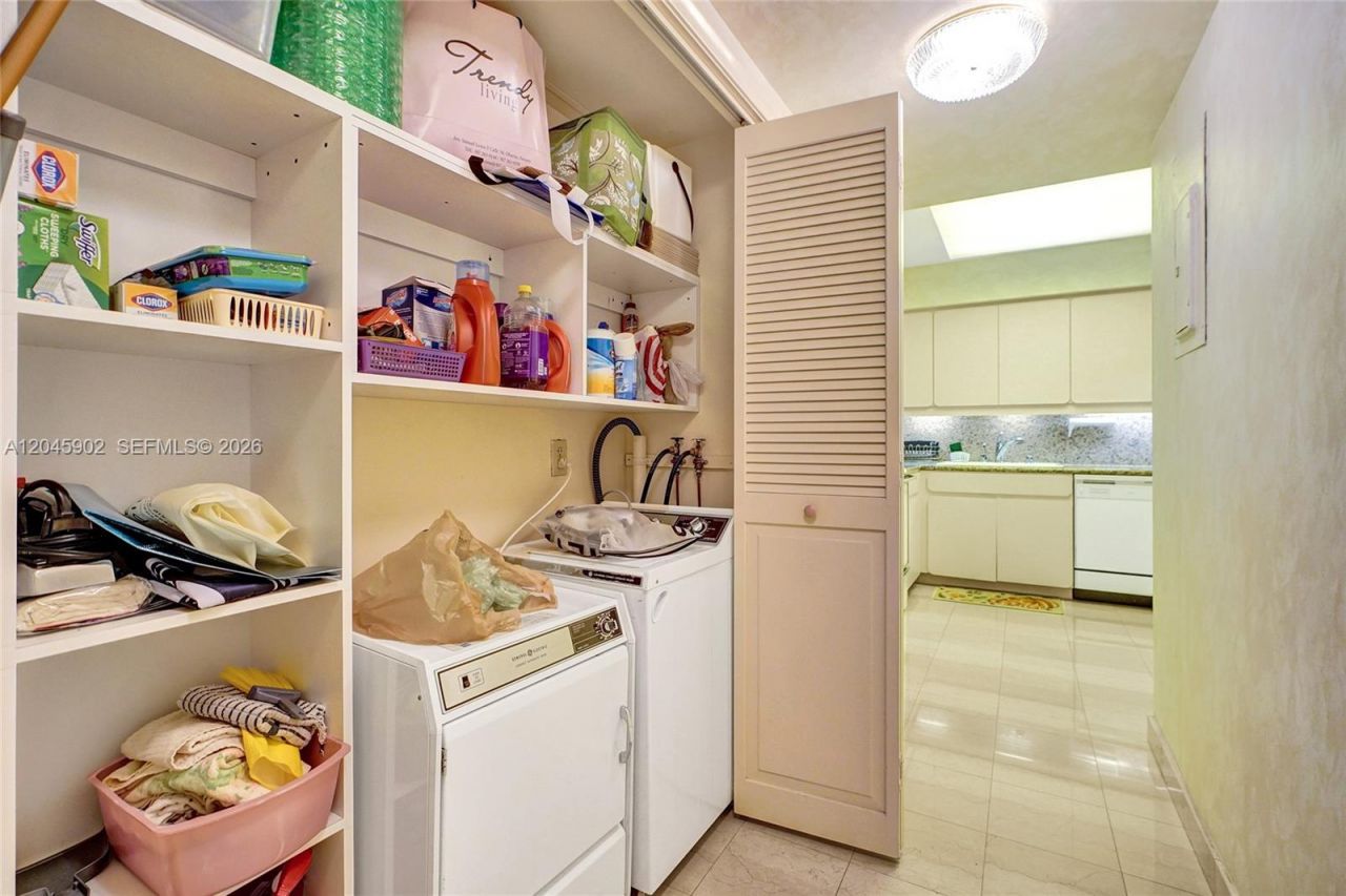 9801 Collins Ave , Unit 8S, Bal Harbour, FL 33154 Photo