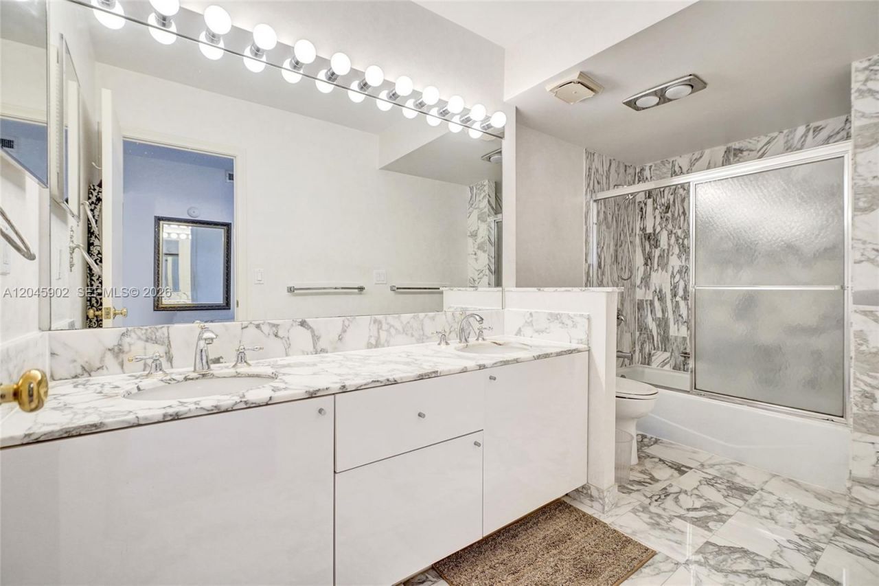 9801 Collins Ave , Unit 8S, Bal Harbour, FL 33154 Photo