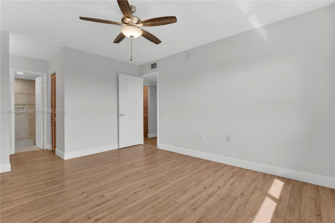 1121 SW 122nd Ave , Unit 412-2, Miami, FL 33184 Photo