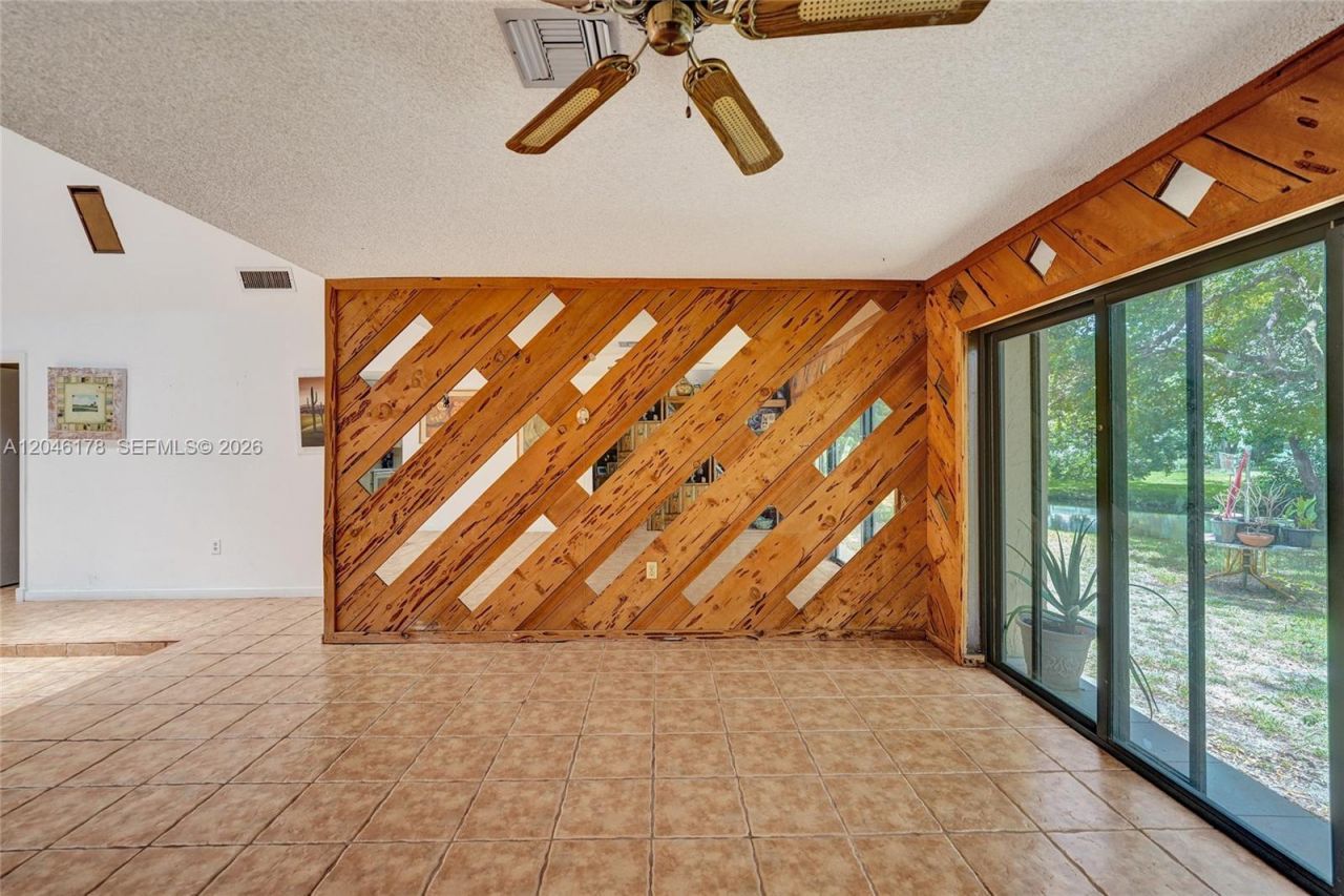 9120 SW 49th St, Cooper City, FL 33328 Photo