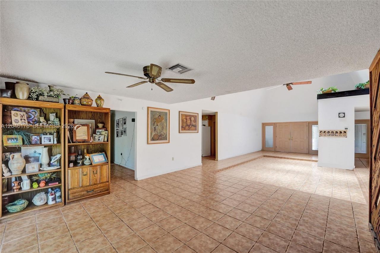 9120 SW 49th St, Cooper City, FL 33328 Photo