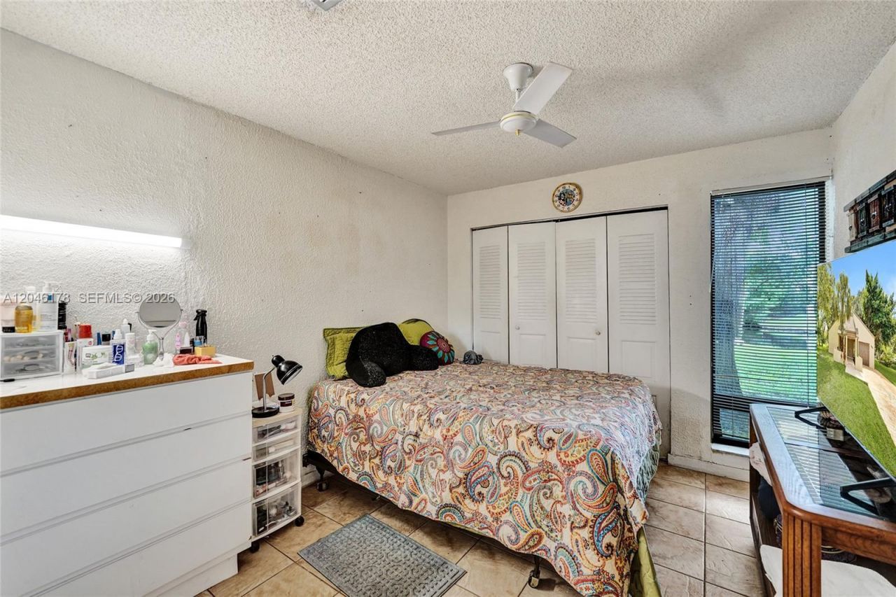 9120 SW 49th St, Cooper City, FL 33328 Photo