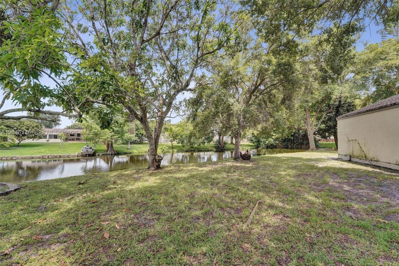 9120 SW 49th St, Cooper City, FL 33328 Photo