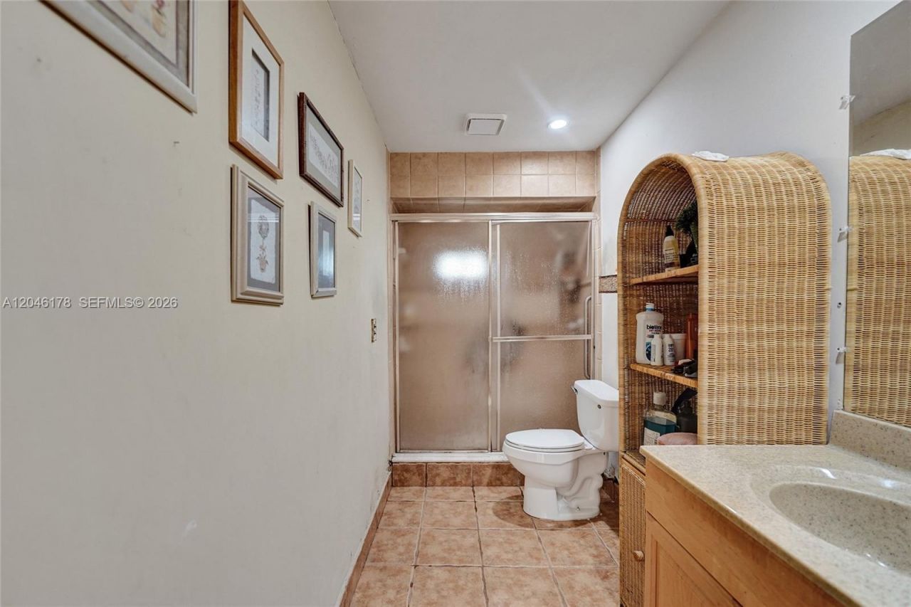 9120 SW 49th St, Cooper City, FL 33328 Photo