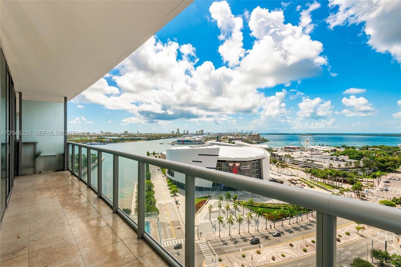 888 Biscayne Blvd, Unit 2002, Miami, FL 33132 Photo