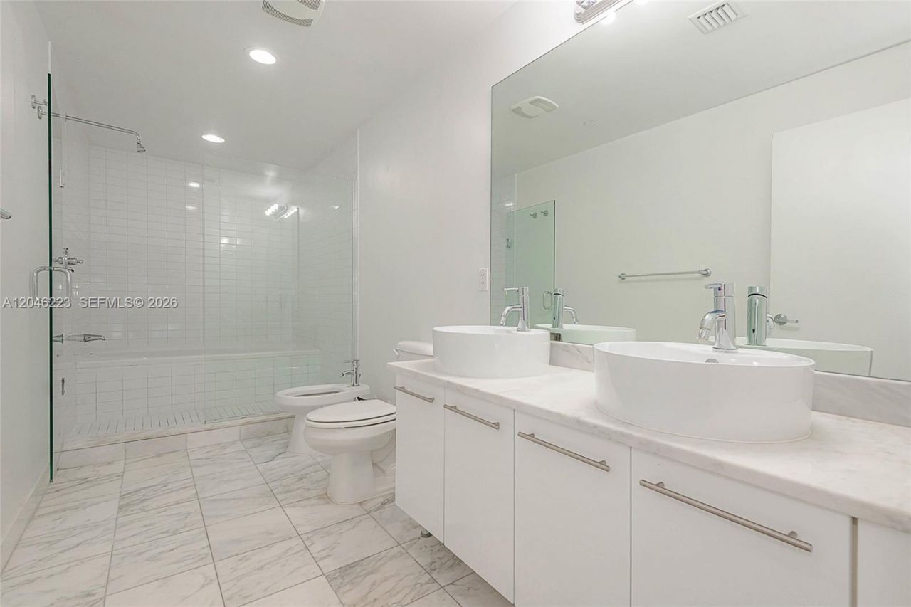 888 Biscayne Blvd, Unit 2002, Miami, FL 33132 Photo