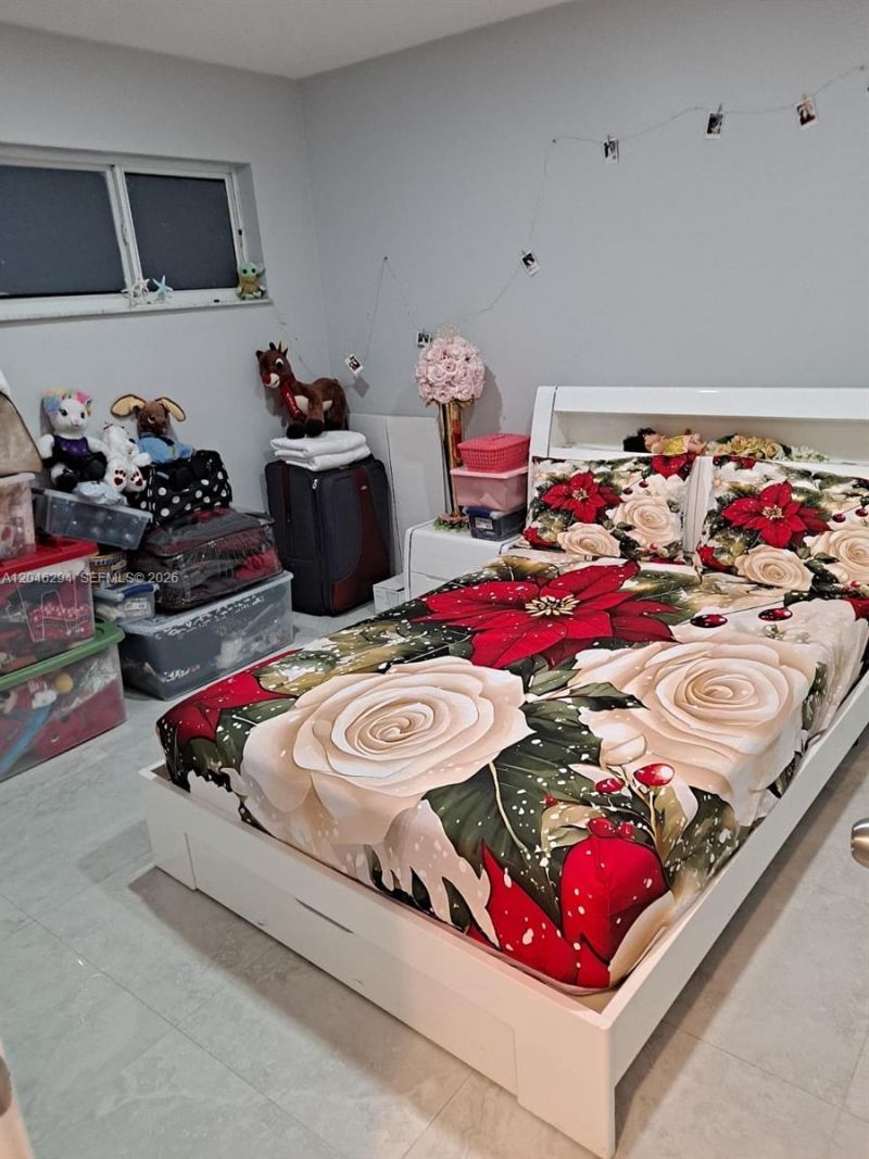 8814 NW 109th Ter , Hialeah Gardens, FL 33018 Photo