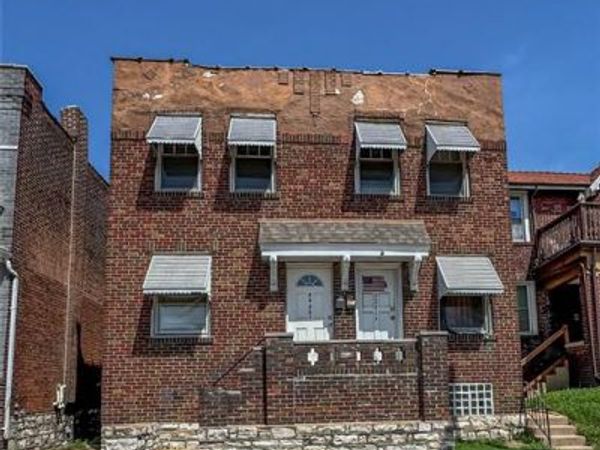 3221 Gravois Ave , St Louis, MO 63118