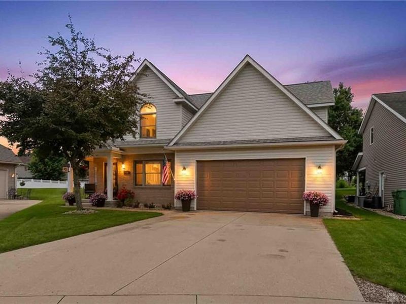 120 Village Green Drive, Sidney, OH 45365 Photo 1