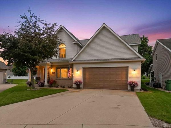 120 Village Green Drive, Sidney, OH 45365