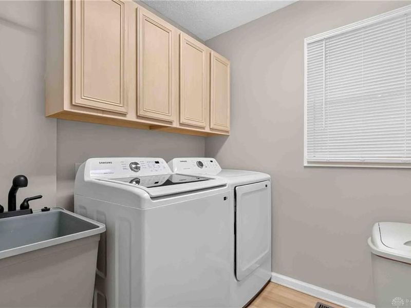 120 Village Green Drive, Sidney, OH 45365 Photo 24