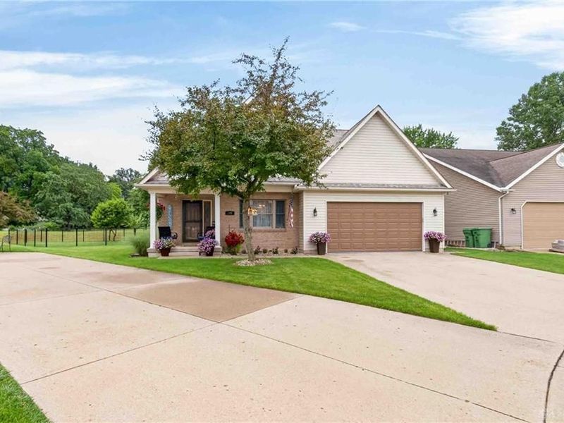120 Village Green Drive, Sidney, OH 45365 Photo 3