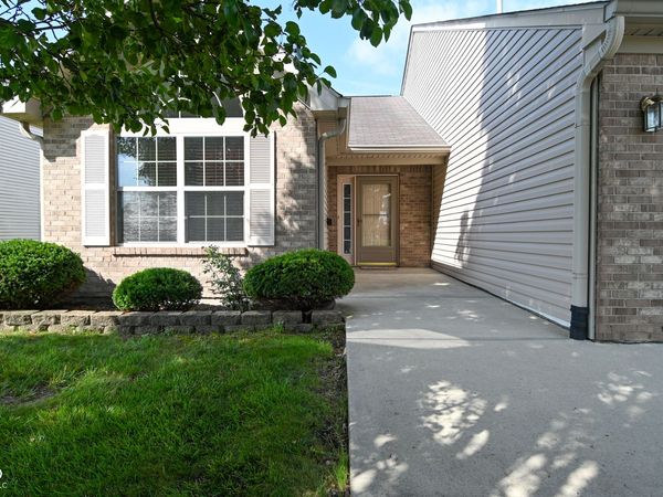 10721 Oriole Court, Indianapolis, IN 46231
