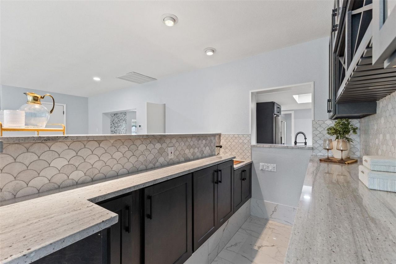 4000 14th Way Ne, Saint Petersburg, FL 33703 Photo