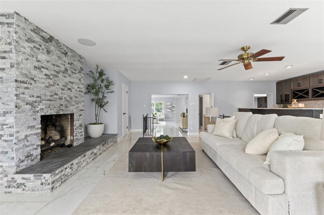 4000 14th Way Ne, Saint Petersburg, FL 33703 Photo