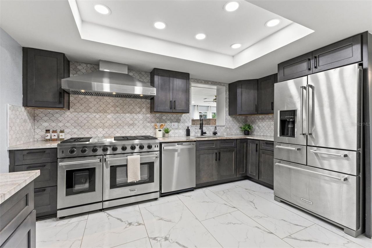 4000 14th Way Ne, Saint Petersburg, FL 33703 Photo