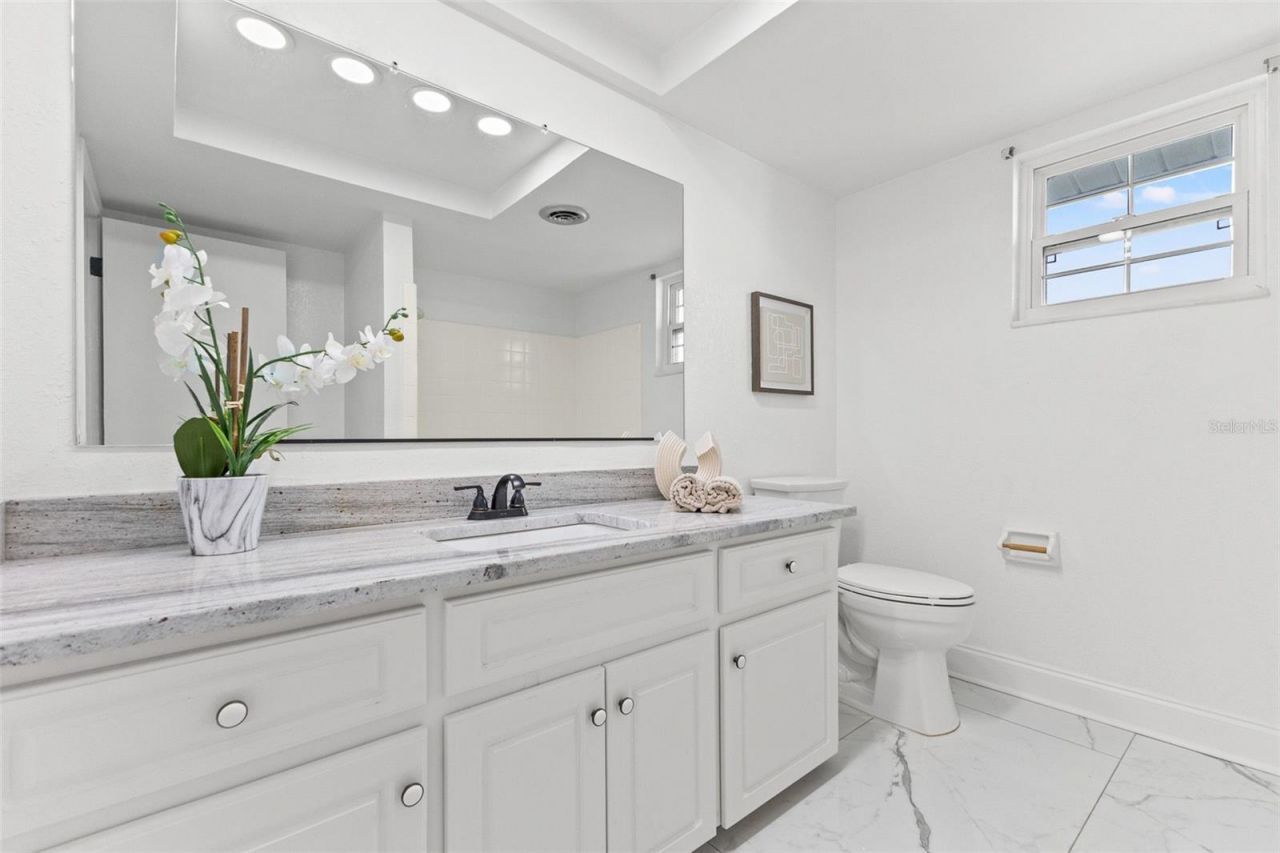 4000 14th Way Ne, Saint Petersburg, FL 33703 Photo