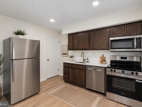 305 S WARMINSTER ROAD, Unit D5, HATBORO, PA 19040