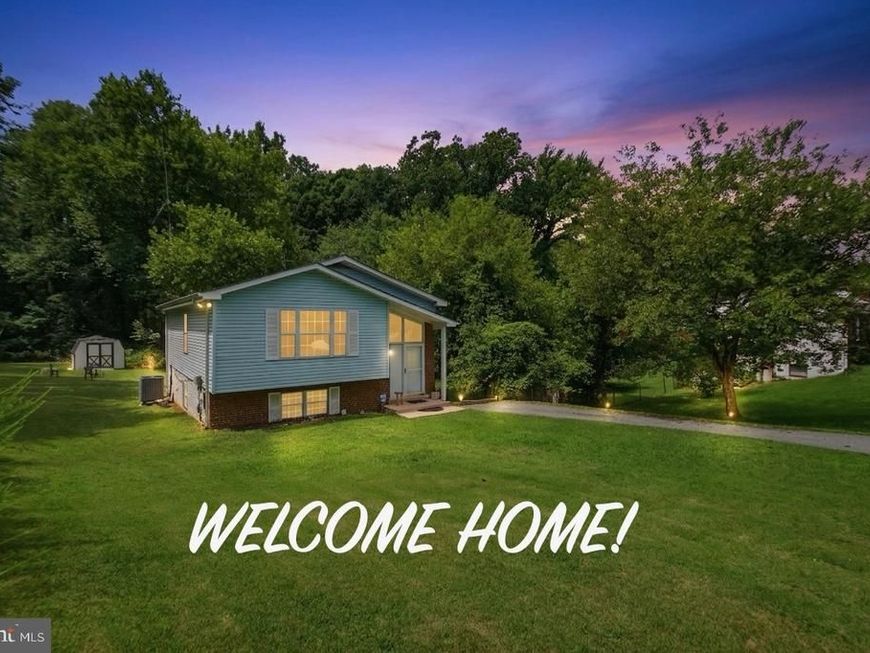 5121 S South Barnaby Road, Temple Hills, MD 20748 Main Photo