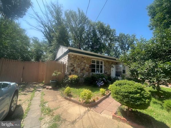 7225 PINE DRIVE, ANNANDALE, VA 22003