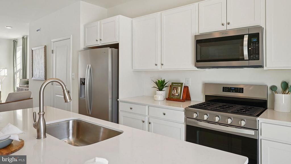 615 TYRION LANE, DOWNINGTOWN, PA 19335