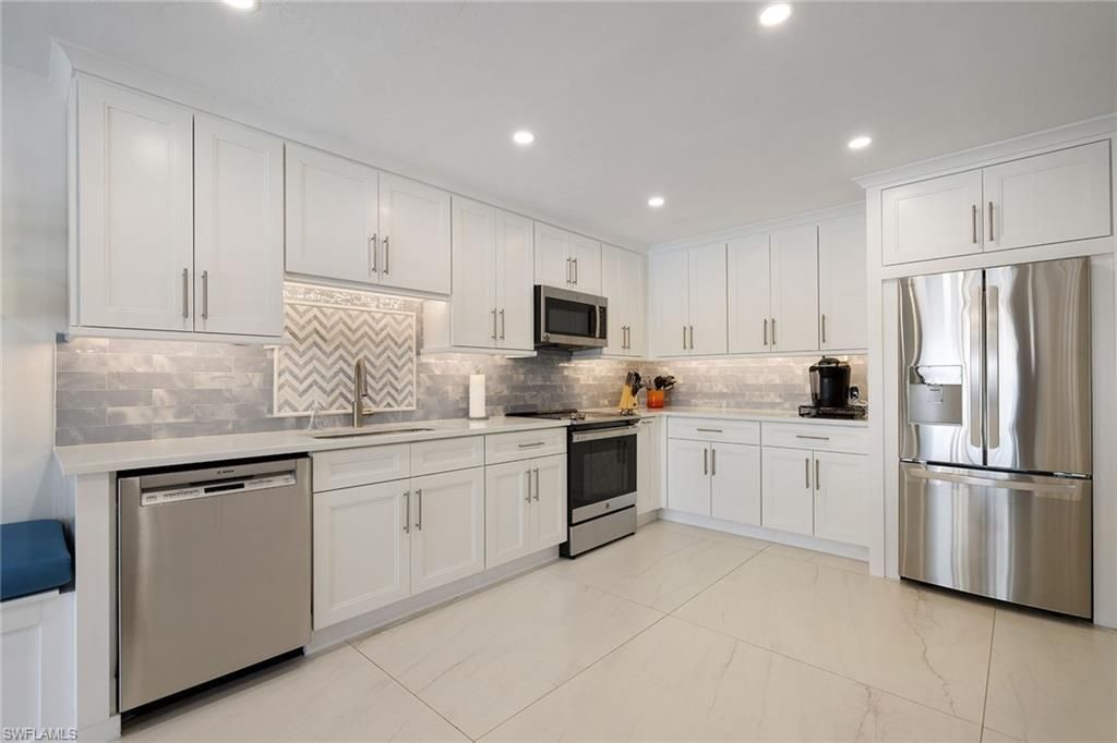 28432 Highgate Dr, Bonita Springs, FL 34135 Photo