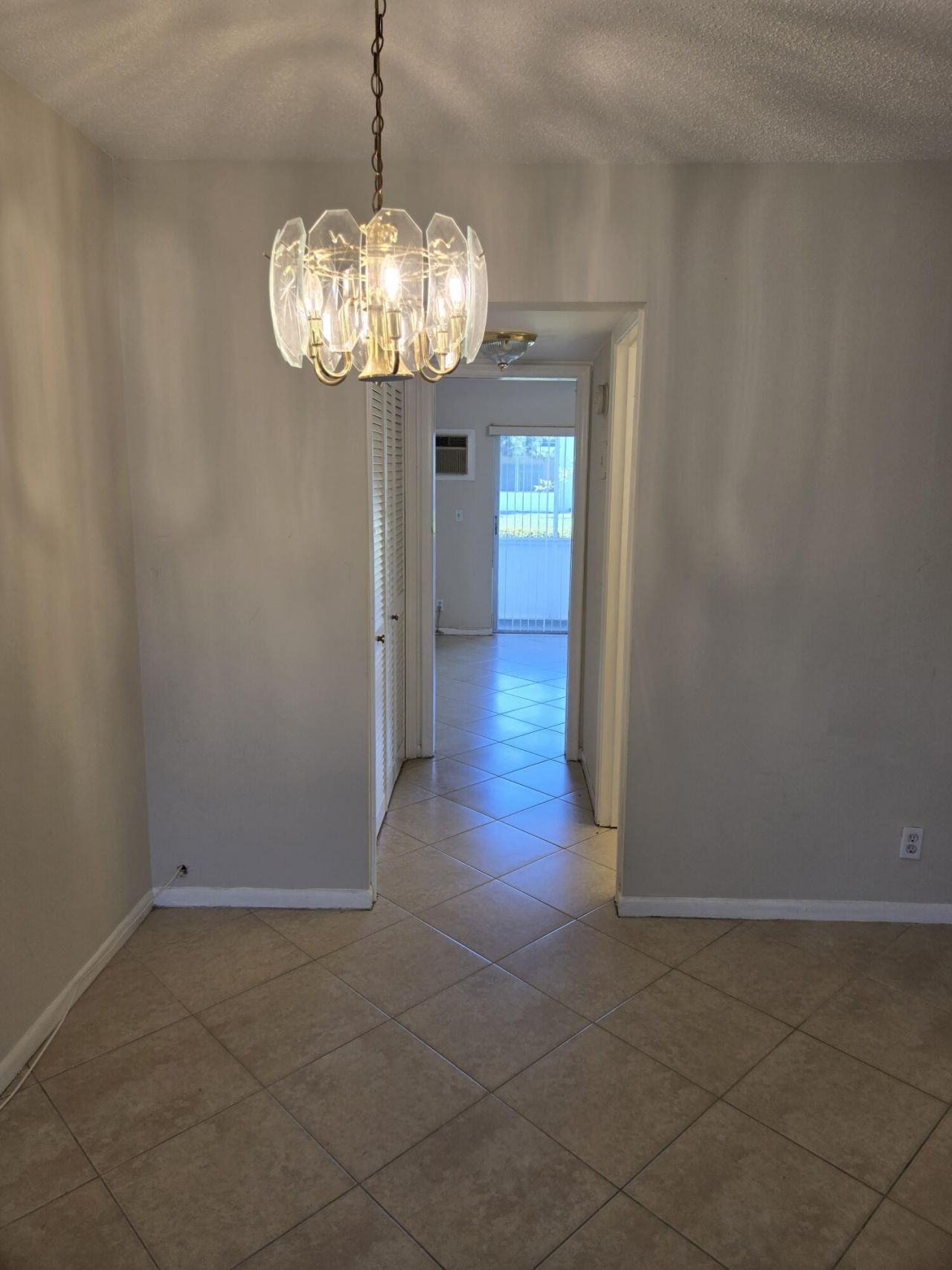 99 Salisbury E, West Palm Beach, FL 33417 Photo