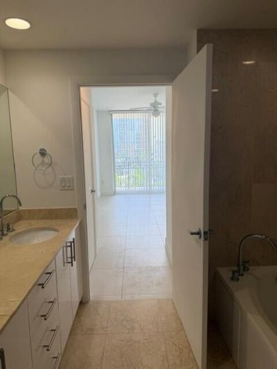 550 Okeechobee Boulevard, Unit 604, West Palm Beach, FL 33401 Photo